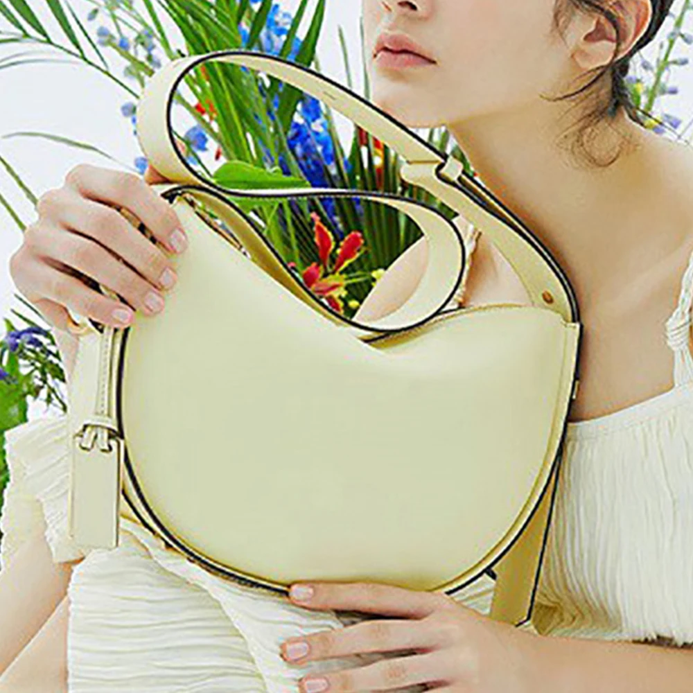 Casual Half-Moon Shoulder Bag Brands Large Capacity Crossbody Bags for Women 2021 Designer Saddle Bag Handbag Female Clutch New
Casual Half-Moon Shoulder Bag Brands Large Capacity Crossbody Bags for Women 2021 Designer Saddle Bag Handbag Female Clutch New