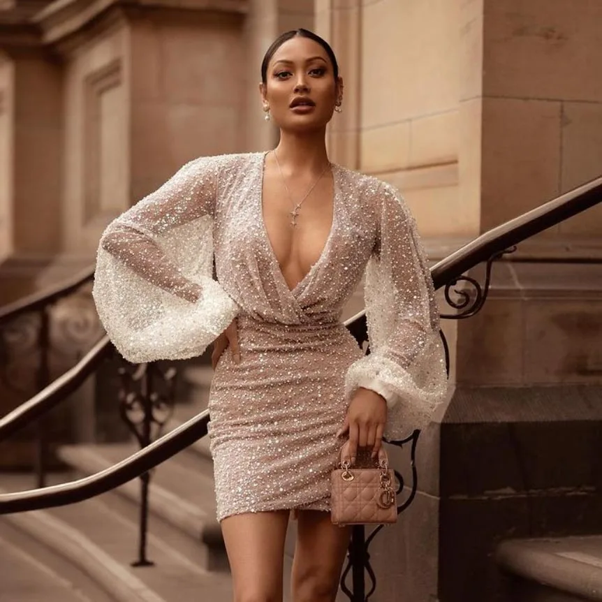 Sparkly V-neck Party Dress Long Sleeve Shiny Dress Bodycon Dress Cocktail Dress Elegant Dresses For Women Fashion Dresses
Sparkly V-neck Party Dress Long Sleeve Shiny Dress Bodycon Dress Cocktail Dress Elegant Dresses For Women Fashion Dresses