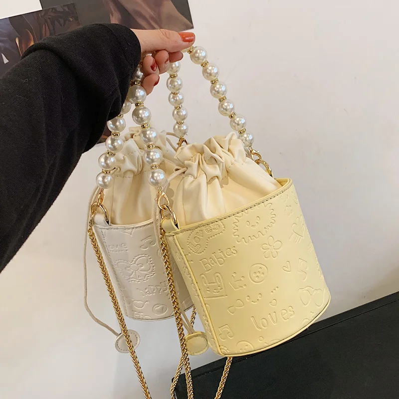 Beibao pearl chain small bag women 2021 new fashion Single Shoulder Messenger Bag with Bucket Bag
Beibao pearl chain small bag women 2021 new fashion Single Shoulder Messenger Bag with Bucket Bag