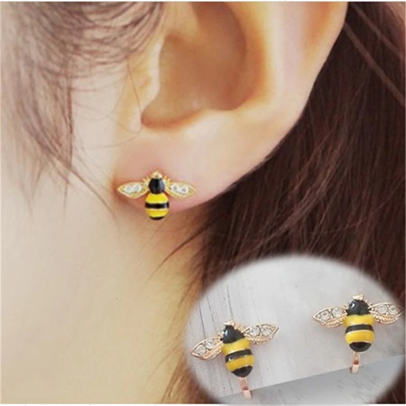 Kids Clip On Earrings Cute Bee Yellow Non Piercing Little Girls Small Stud Clip Earings Animal Accesories For Kids Girls Baby
Kids Clip On Earrings Cute Bee Yellow Non Piercing Little Girls Small Stud Clip Earings Animal Accesories For Kids Girls Baby