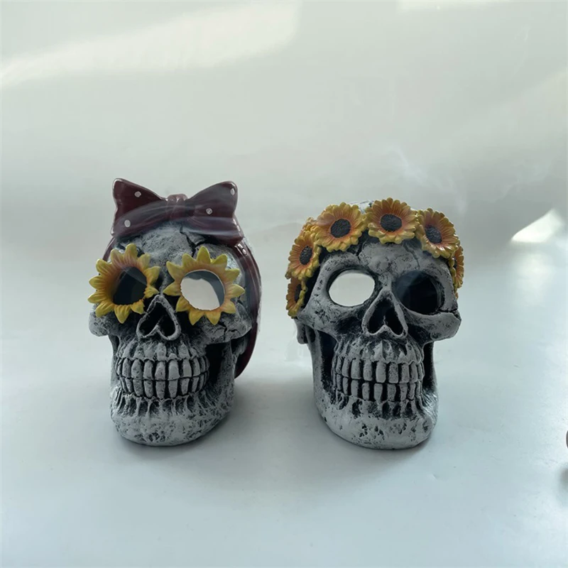 Newest Personality Skull Head Ornament Creative Resin Crafts Furnishing Decoration for Home Bar Party Halloween
Newest Personality Skull Head Ornament Creative Resin Crafts Furnishing Decoration for Home Bar Party Halloween