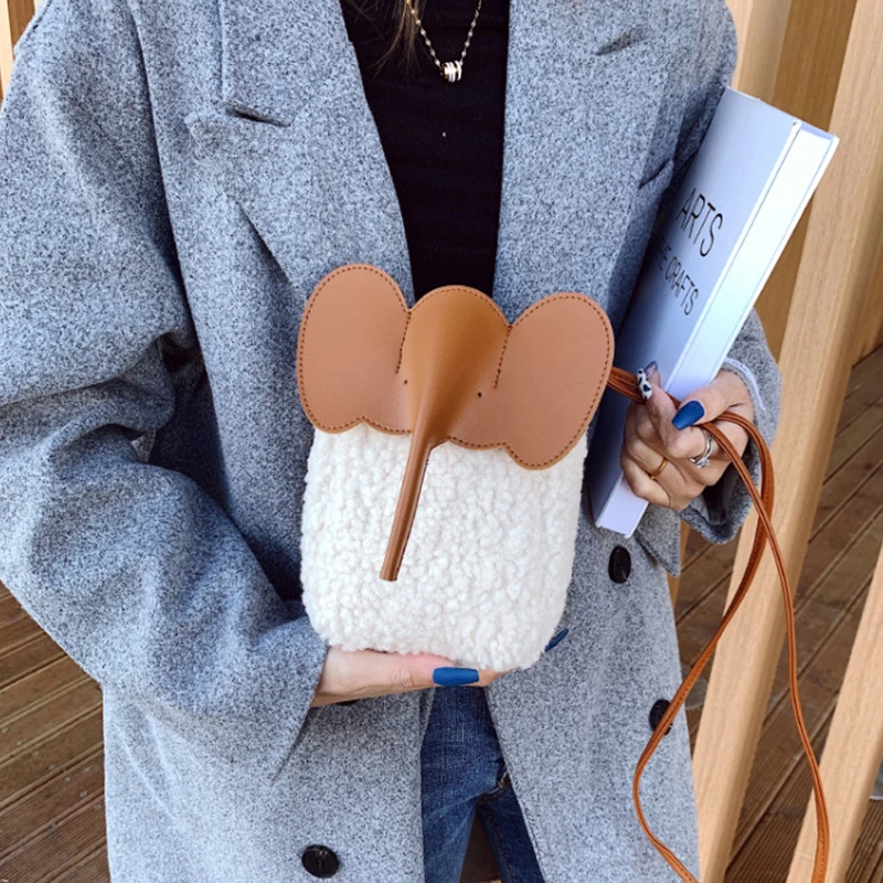 Luxury New Women's Shoulder Bags Handbag PU Leather Crossbody Bag Designer Elephant Mobile Phone Bag Female Lamb cashmere
Luxury New Women's Shoulder Bags Handbag PU Leather Crossbody Bag Designer Elephant Mobile Phone Bag Female Lamb cashmere