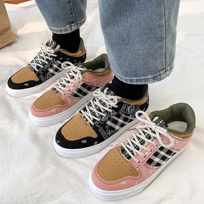 2020 New Women Sneakers women shoes mesh Mixed Color Casual Sports Running Shoes Woman Suede Leather patchwork Sneakers
2020 New Women Sneakers women shoes mesh Mixed Color Casual Sports Running Shoes Woman Suede Leather patchwork Sneakers