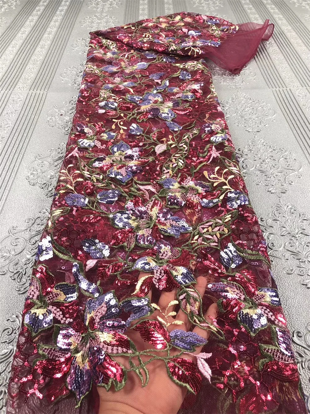 MIQIER High Quality African nigerian tulle Lace Fabric Embroidery Gauze lace fabric Damask Lace Fabric Sequins Lace Fabric
MIQIER High Quality African nigerian tulle Lace Fabric Embroidery Gauze lace fabric Damask Lace Fabric Sequins Lace Fabric