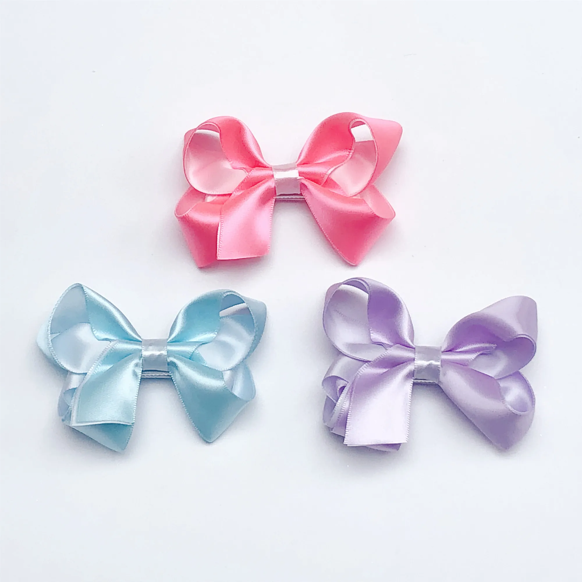 Wholesale 24pcs Fashion Glossy Stain Ribbon Bow Hairpins Solid Bowknot Hair Clips Princess Headwear Boutique Hair Accessories
Wholesale 24pcs Fashion Glossy Stain Ribbon Bow Hairpins Solid Bowknot Hair Clips Princess Headwear Boutique Hair Accessories