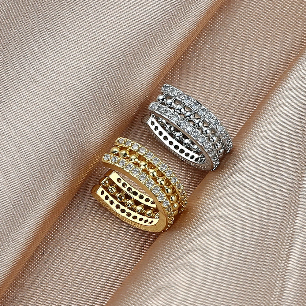 2021 No Pierced Double Row Micro Pave Zircon Gold Clip Earrings for Woman Fashion Earrings Gifts Classic Versatile Jewelry
2021 No Pierced Double Row Micro Pave Zircon Gold Clip Earrings for Woman Fashion Earrings Gifts Classic Versatile Jewelry