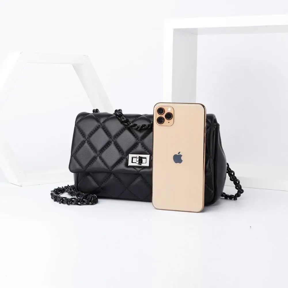 free shipping 2020 the new style fashion and causel genuine leather sheepskin women one shoulder bag crossbody bag 23cm 4 color
free shipping 2020 the new style fashion and causel genuine leather sheepskin women one shoulder bag crossbody bag 23cm 4 color