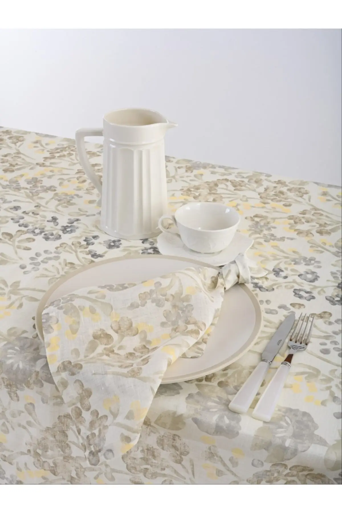 100% Linen 45x45 Flower Printed Table Napkin Set Dinner Napkins Comfortable Multicolor Luxurious Fabric Napkins for Christmas/Thanksgiving Dinners. tea table decoration kitchen decor 1.Quality
100% Linen 45x45 Flower Printed Table Napkin Set Dinner Napkins Comfortable Multicolor Luxurious Fabric Napkins for Christmas/Thanksgiving Dinners. tea table decoration kitchen decor 1.Quality
