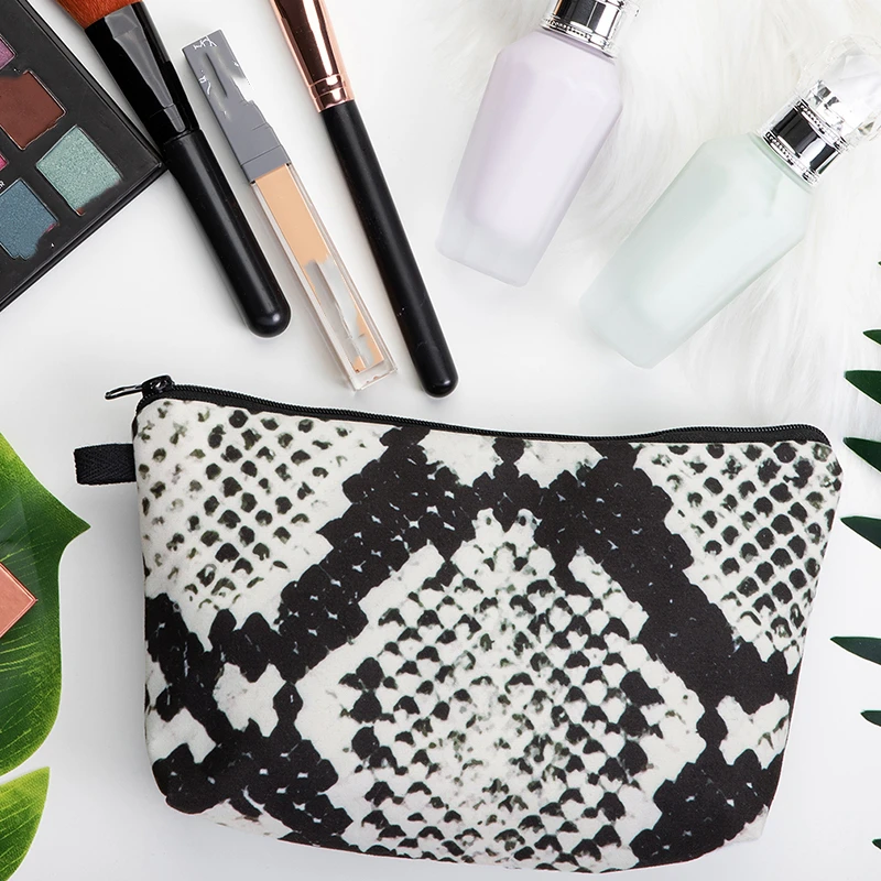 Women Outside Dating Women Fashion Makeup Bag Printing Serpentine Cosmetic Bag Organizer Bag Women Multifunction Beauty Bag
Women Outside Dating Women Fashion Makeup Bag Printing Serpentine Cosmetic Bag Organizer Bag Women Multifunction Beauty Bag