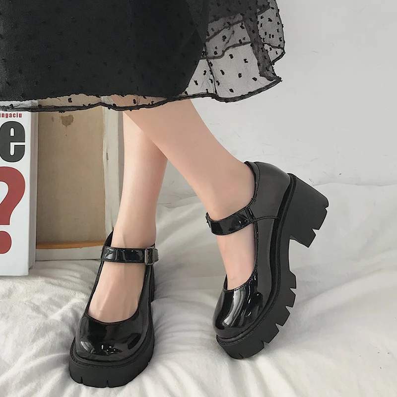 2020 New Black High Heels Shoes Women Pumps Fashion Patent Leather Platform Shoes Woman Round Toe Mary Jane Shoes Mujer
2020 New Black High Heels Shoes Women Pumps Fashion Patent Leather Platform Shoes Woman Round Toe Mary Jane Shoes Mujer