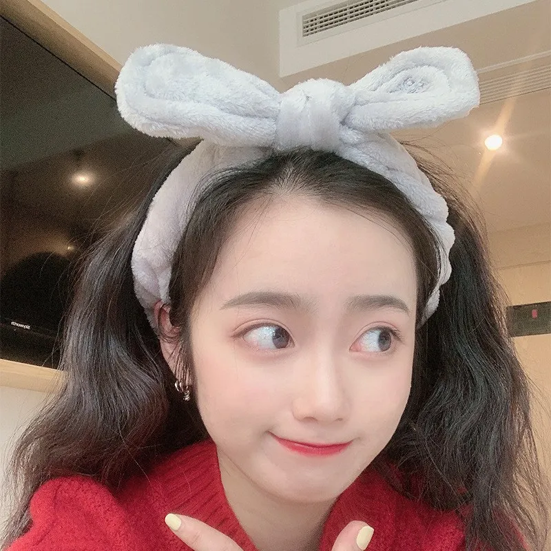 Wash Face Hair Holder Hairbands Soft Warm Coral Fleece Bow Animal Ears Headband For Women Turban Fashion Hair Accessories 0004
Wash Face Hair Holder Hairbands Soft Warm Coral Fleece Bow Animal Ears Headband For Women Turban Fashion Hair Accessories 0004