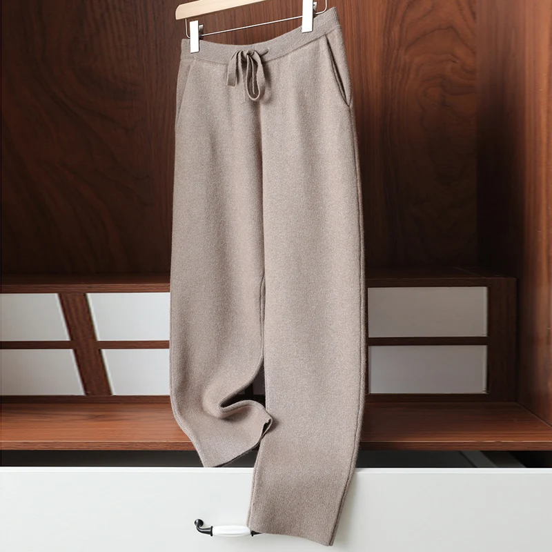 Knitted Pants for Women Mink Cashmere Quality Comfortable Warm Soft Wool Trousers Female Pocket Sweatpants
Knitted Pants for Women Mink Cashmere Quality Comfortable Warm Soft Wool Trousers Female Pocket Sweatpants
