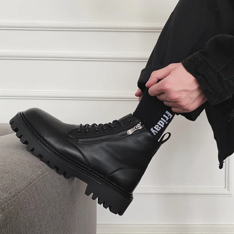 2021 autumn and winter new thick-soled Martin boots tide ins short boots British style black motorcycle boots men's
2021 autumn and winter new thick-soled Martin boots tide ins short boots British style black motorcycle boots men's