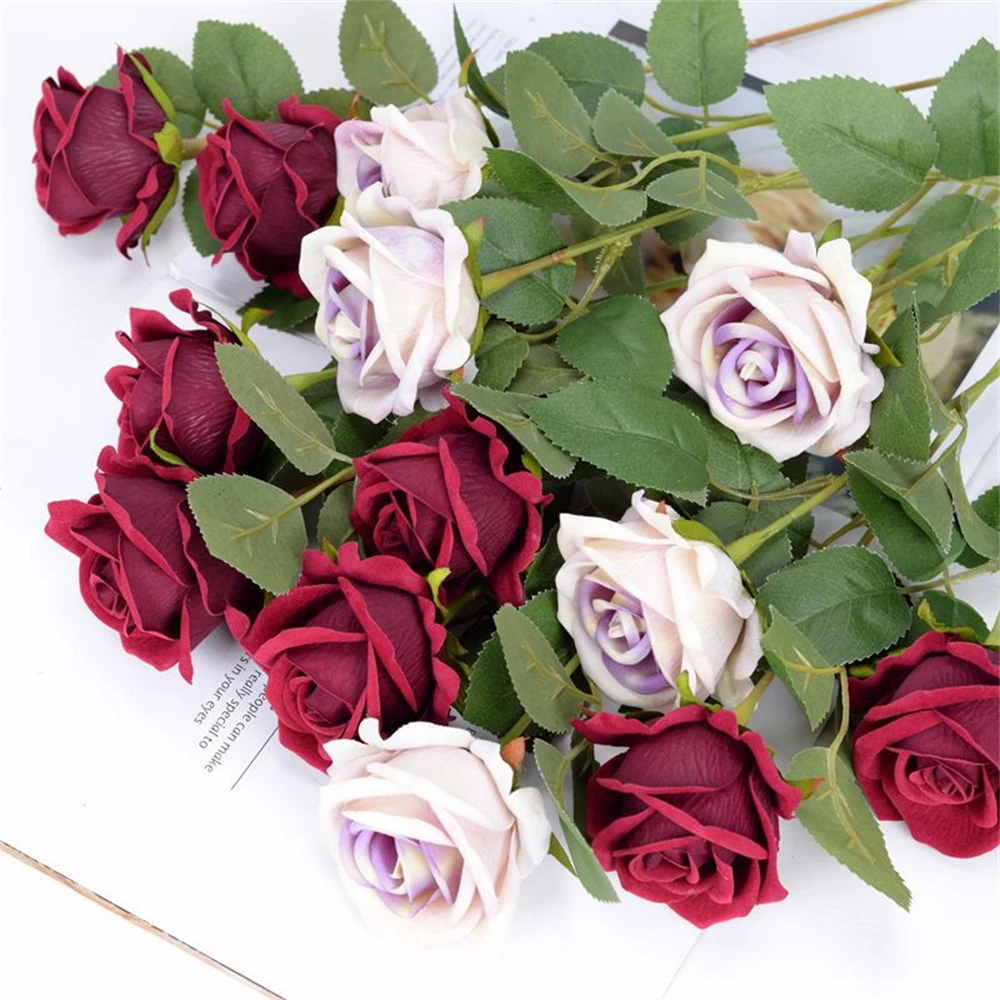 3Pcs/Bouquet Flannel Rose Artificial Flower Bouquet Silk Fake Flowers Rose Bouquet DIY Handmade Crafts Home Wedding Decoration
3Pcs/Bouquet Flannel Rose Artificial Flower Bouquet Silk Fake Flowers Rose Bouquet DIY Handmade Crafts Home Wedding Decoration