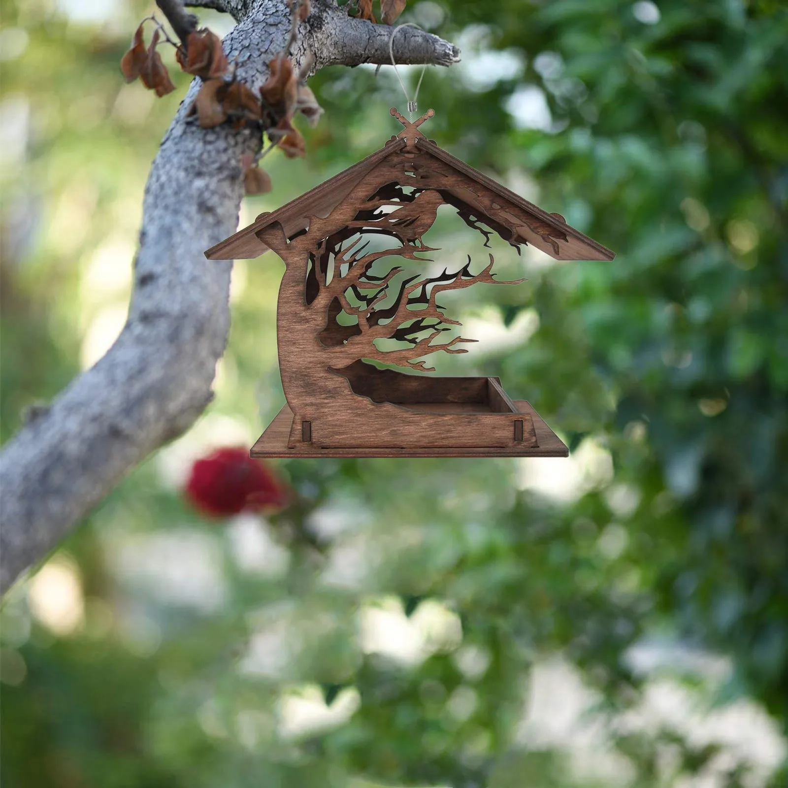 Attractive DIY Wooden Birdhouse Garden Gifts Courtyard Villa Balcony Bird Feeder Outdoor pendant for garden decoration Artwork 
Attractive DIY Wooden Birdhouse Garden Gifts Courtyard Villa Balcony Bird Feeder Outdoor pendant for garden decoration Artwork