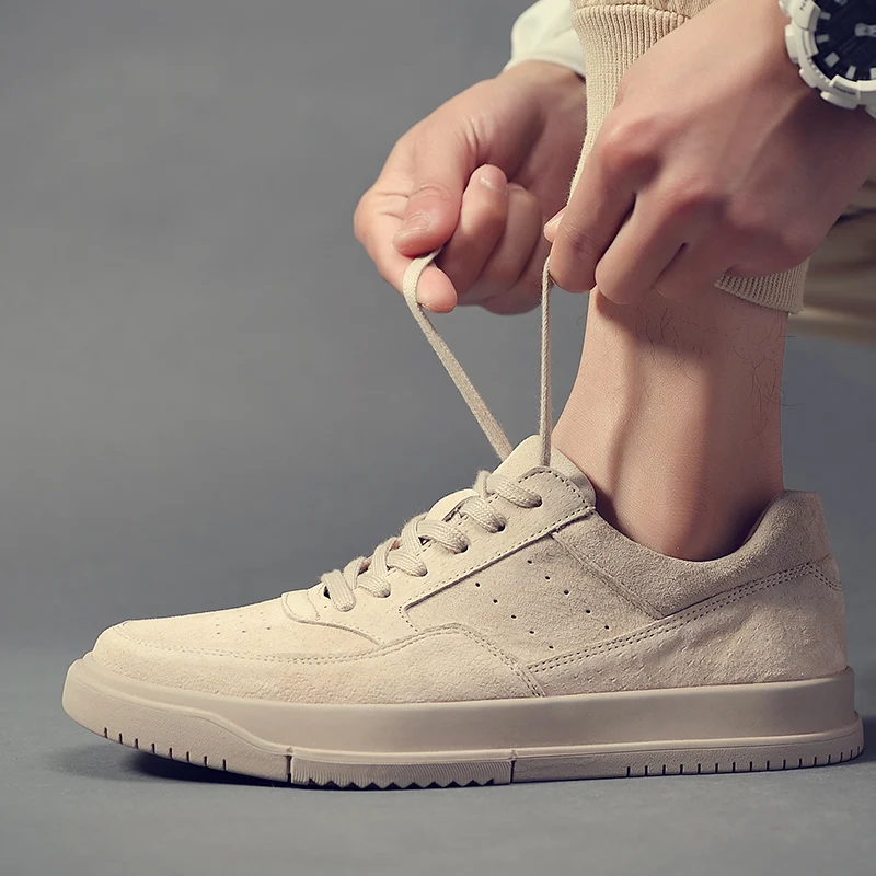 High Quality Men Shoes Cow Suede Mens Sneakers Handmade Luxury Shoes Spring Autumn Outdoor Shoes For Men Fashion Casual Footwear 
High Quality Men Shoes Cow Suede Mens Sneakers Handmade Luxury Shoes Spring Autumn Outdoor Shoes For Men Fashion Casual Footwear