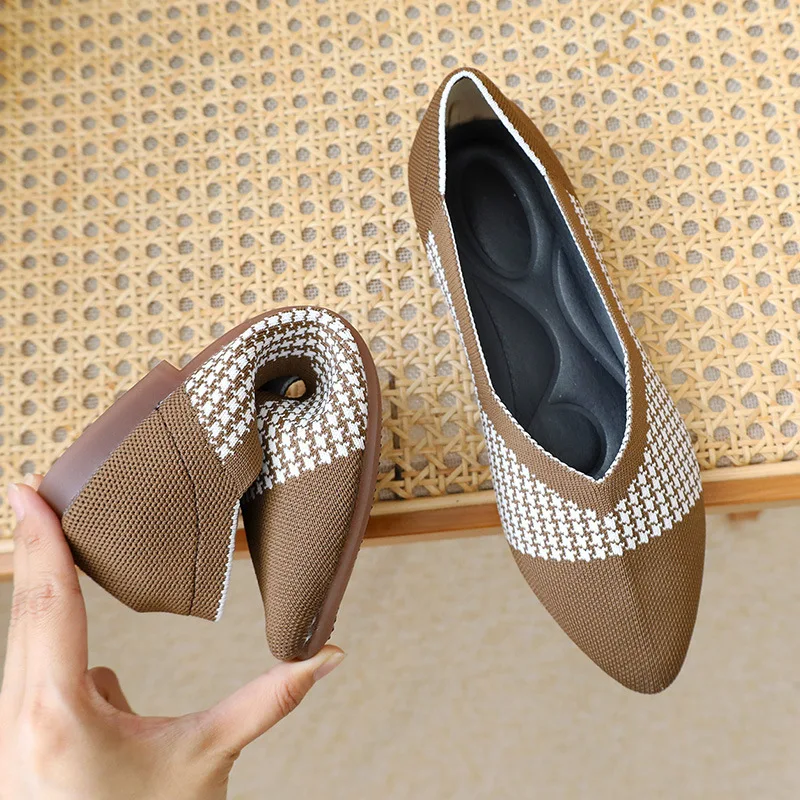 women's 2021 spring and summer new flat sole one foot color matching shallow mouth woven comfortable and breathable boat shoes
women's 2021 spring and summer new flat sole one foot color matching shallow mouth woven comfortable and breathable boat shoes