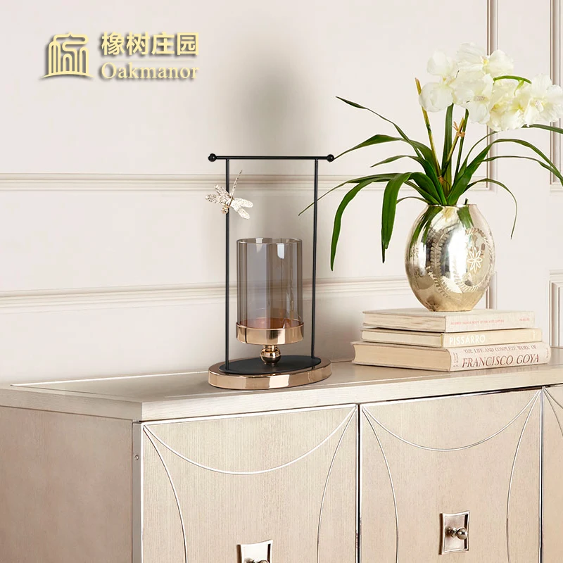 Simple Decor Creative Candle Holder Luxury Table Decoration Accessories Candlestick Modern Soporte Velas House Decoration BJ50ZT
Simple Decor Creative Candle Holder Luxury Table Decoration Accessories Candlestick Modern Soporte Velas House Decoration BJ50ZT