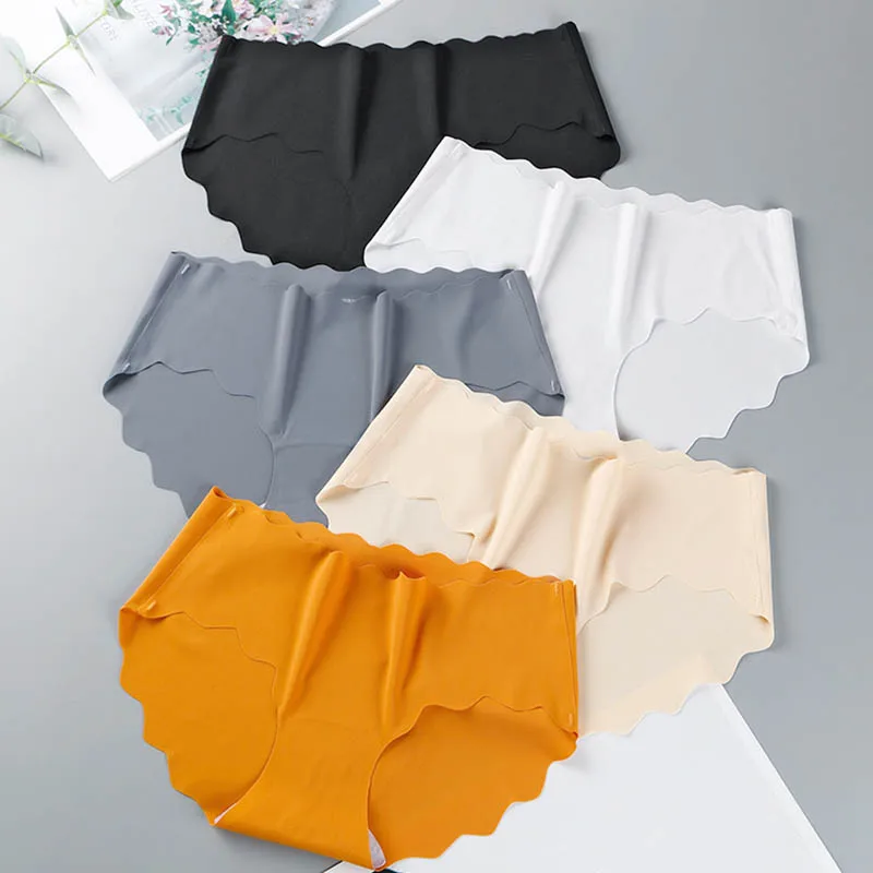 Симпатичные мягкие дышащие брифы из искусственного шелка с оборками, женское нижнее белье со средней посадкой, однотонные атласные брифы
Симпатичные мягкие дышащие брифы из искусственного шелка с оборками, женское нижнее белье со средней посадкой, однотонные атласные брифы