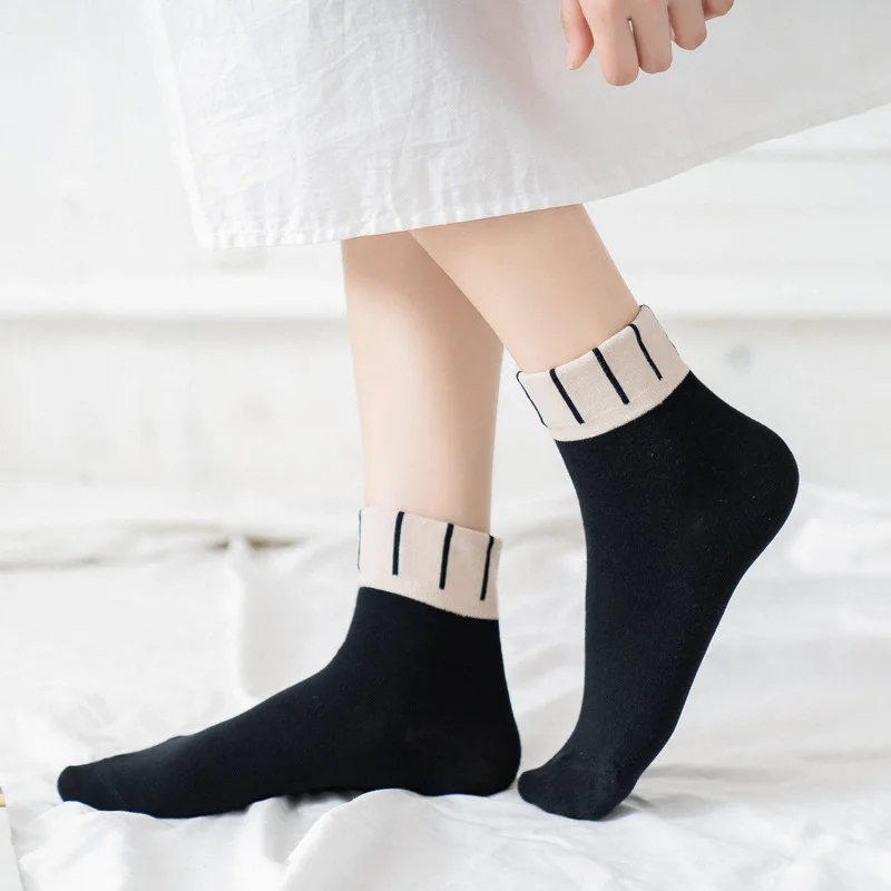 New Arrived Wholesale Spring Soft Cotton Woman Patchwork Plaid Harajuku Retro Casual Fashion High Quality Double-Deck Welt Socks
New Arrived Wholesale Spring Soft Cotton Woman Patchwork Plaid Harajuku Retro Casual Fashion High Quality Double-Deck Welt Socks