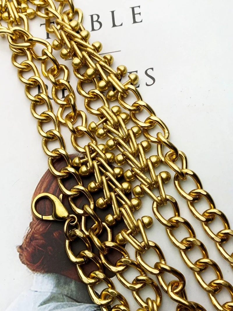 Women's Fashion Designer Original Gold Metal Chain Belts for Women Strap Dresses High Waist Jeans Gadgets Harness Accessories
Women's Fashion Designer Original Gold Metal Chain Belts for Women Strap Dresses High Waist Jeans Gadgets Harness Accessories