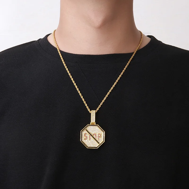 Hip Hop Claw Setting Cubic Zirconia Bling Iced Out Stop Octagon Pendants Necklaces for Men Rapper Jewelry Drop Shipping
Hip Hop Claw Setting Cubic Zirconia Bling Iced Out Stop Octagon Pendants Necklaces for Men Rapper Jewelry Drop Shipping