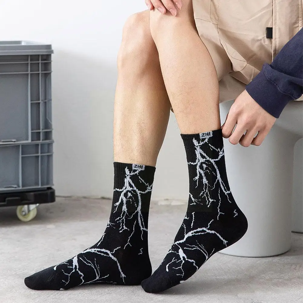 2021 New Socks Street Trend High-top Socks Men And Women Cotton Skateboard Socks Calcetines Socks Basketball Color Men K9d6
2021 New Socks Street Trend High-top Socks Men And Women Cotton Skateboard Socks Calcetines Socks Basketball Color Men K9d6