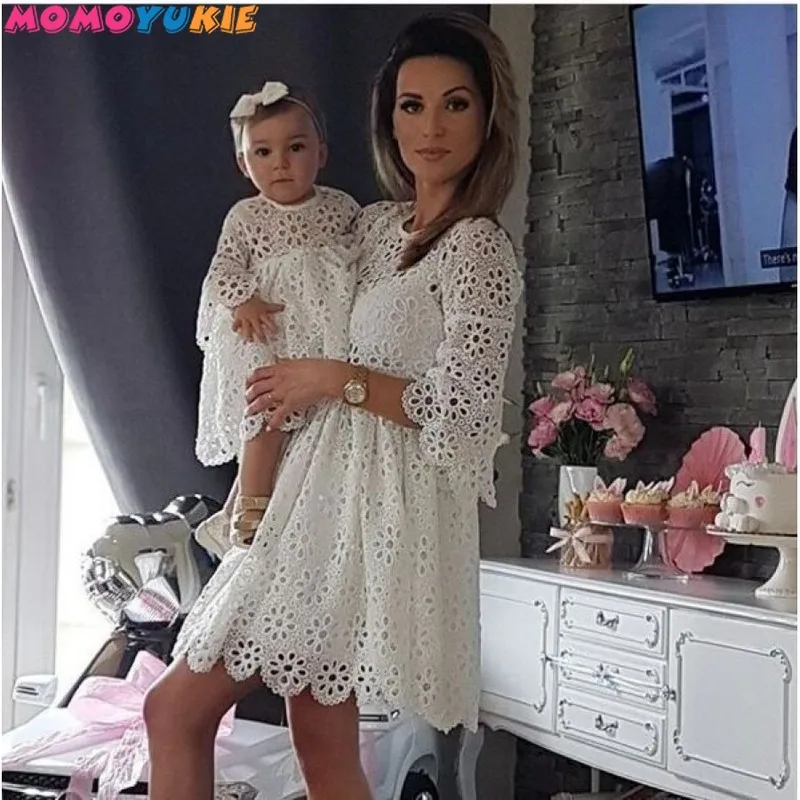 Модная семейная одежда, платья для мамы и дочки, женское цветочное кружевное платье, мини-платье для маленьких девочек, вечерние чная одежда...
Модная семейная одежда, платья для мамы и дочки, женское цветочное кружевное платье, мини-платье для маленьких девочек, вечерние чная одежда...