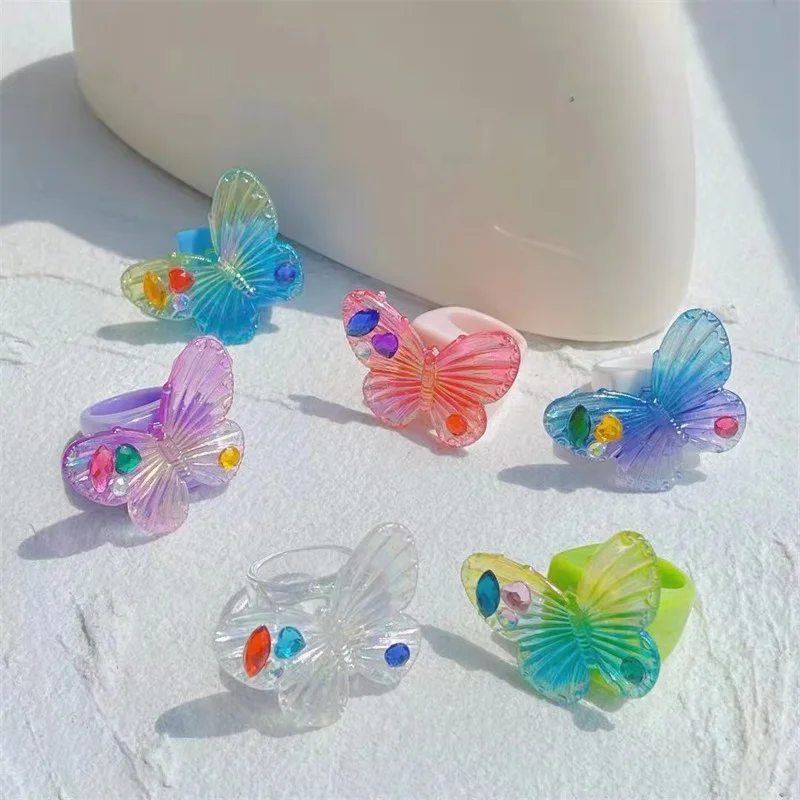 New Fashion Sweet Cute Colorful Resin Rhinestone Crystal Transparent Butterfly Heart Rings For Women Girls Jewelry Accessories
New Fashion Sweet Cute Colorful Resin Rhinestone Crystal Transparent Butterfly Heart Rings For Women Girls Jewelry Accessories