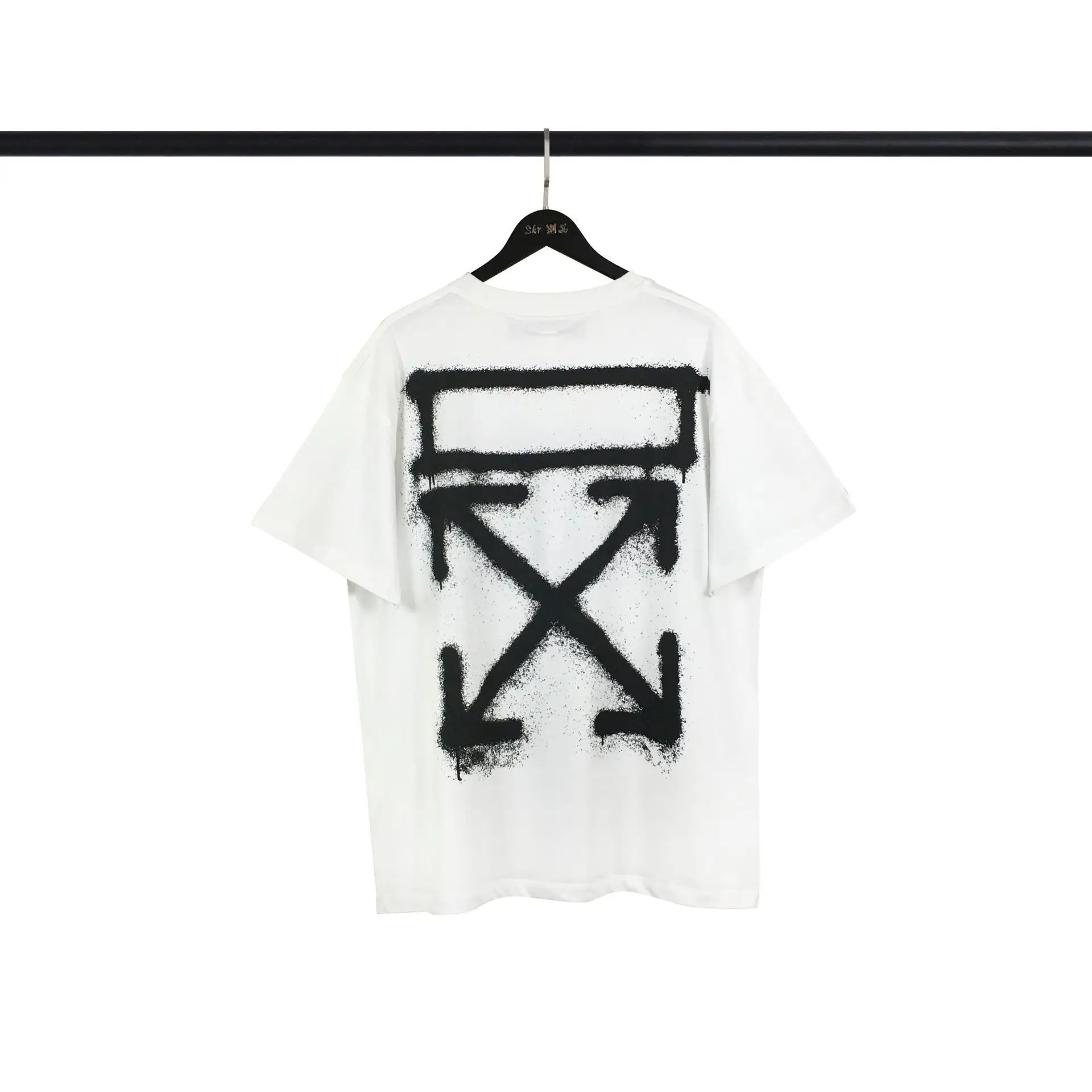Right version of ow abstract oil painting wave ink arrow short sleeve T-shirt for men and women high quality
Right version of ow abstract oil painting wave ink arrow short sleeve T-shirt for men and women high quality