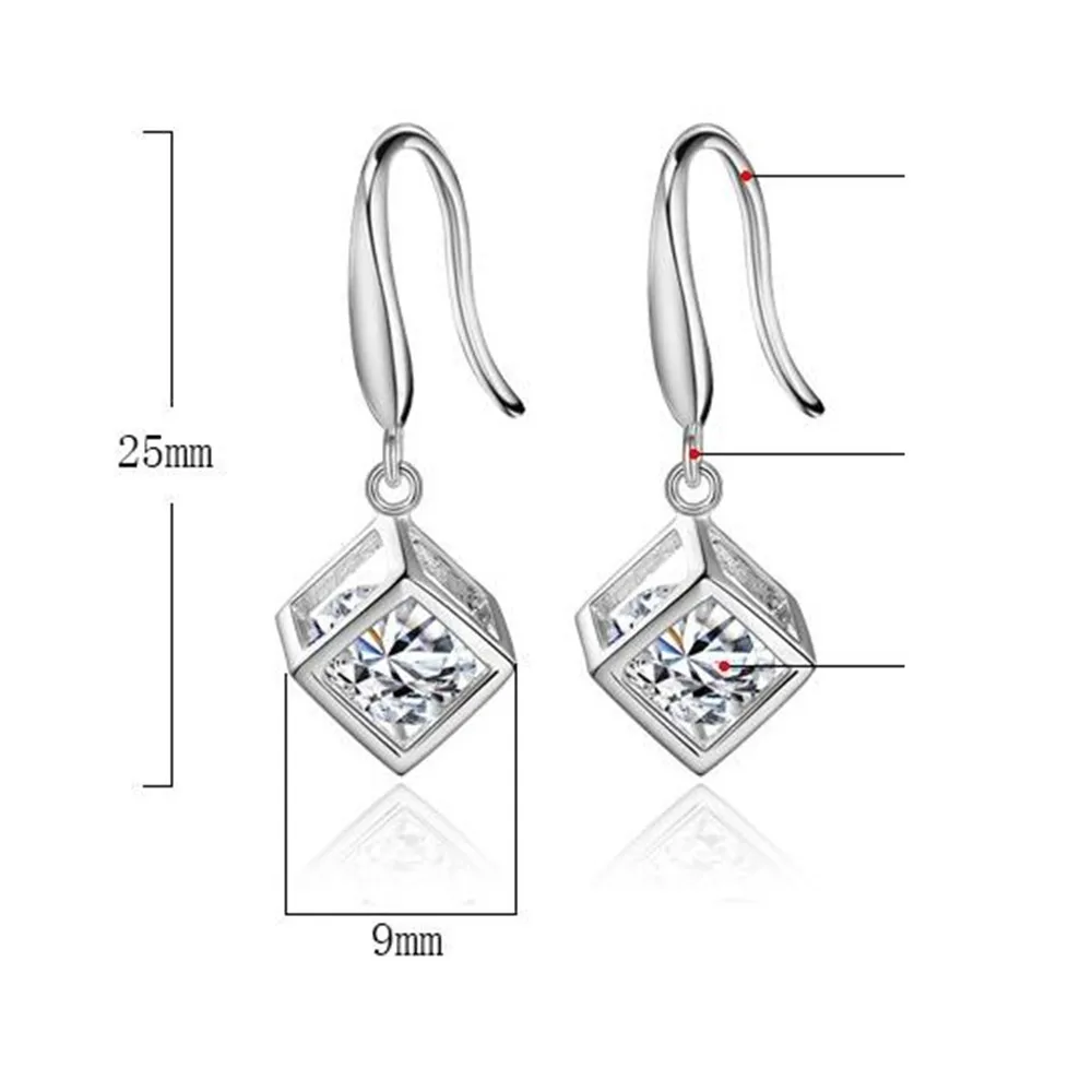 925 Sterling Silver Earrings Jewelry High Quality New Retro Simple Hollow Square Super Flash Zircon Earrings Hot Sale
925 Sterling Silver Earrings Jewelry High Quality New Retro Simple Hollow Square Super Flash Zircon Earrings Hot Sale
