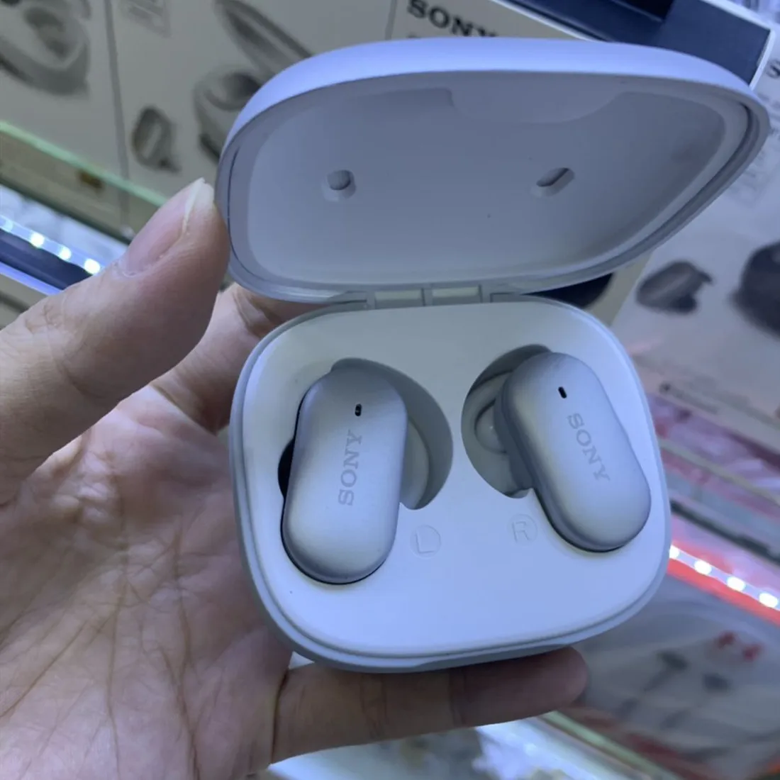 Sony WF-SP920 Wireless Bluetooth 5.0 Headphones HIFI Sport Stereo Earphone with Mic Handsfree Headset Reduce The Noise Earplug
Sony WF-SP920 Wireless Bluetooth 5.0 Headphones HIFI Sport Stereo Earphone with Mic Handsfree Headset Reduce The Noise Earplug