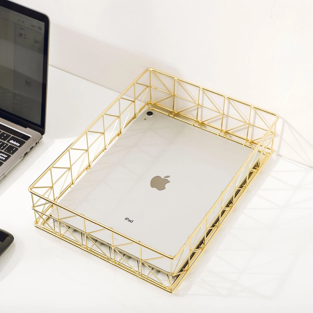 Storage Basket- Office Overlapped Document Tray Metal Magazine Storage Basket Stationery File Drawer Save Space Desk Accessories
Storage Basket- Office Overlapped Document Tray Metal Magazine Storage Basket Stationery File Drawer Save Space Desk Accessories