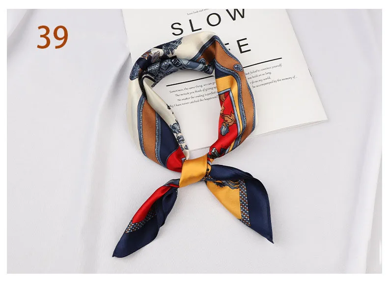 Spring and summer gifts: Suntan silk scarves for ladies, printed small square scarves for ladies
Spring and summer gifts: Suntan silk scarves for ladies, printed small square scarves for ladies