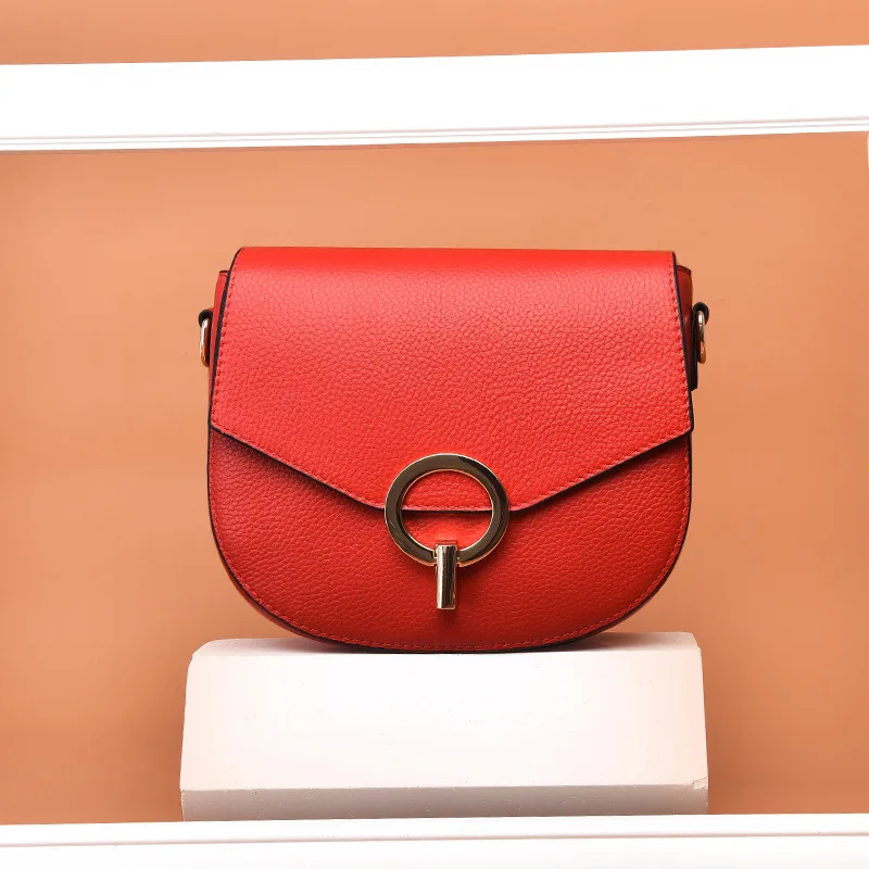 

Boutique recommended 2021 new shoulder bag women's fashion saddle bag leather handbags first layer cowhide ladies messenger bag