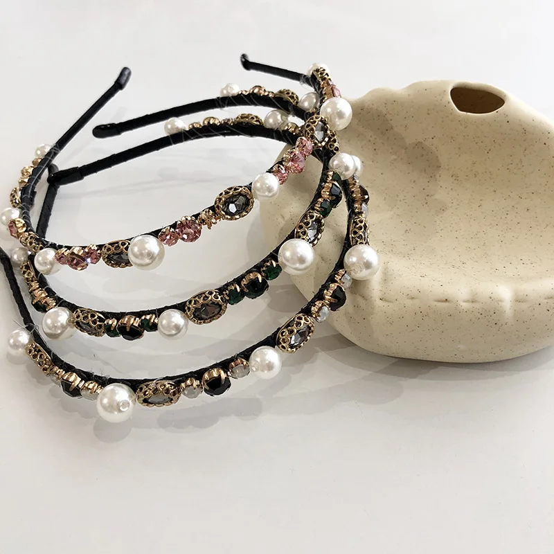 Vintage Luxury Rhinestone Headband Women Baroque Pearl Hair Bands Fashion Non-slip Hair Clips Green Black Pink Headwear 2020
Vintage Luxury Rhinestone Headband Women Baroque Pearl Hair Bands Fashion Non-slip Hair Clips Green Black Pink Headwear 2020
