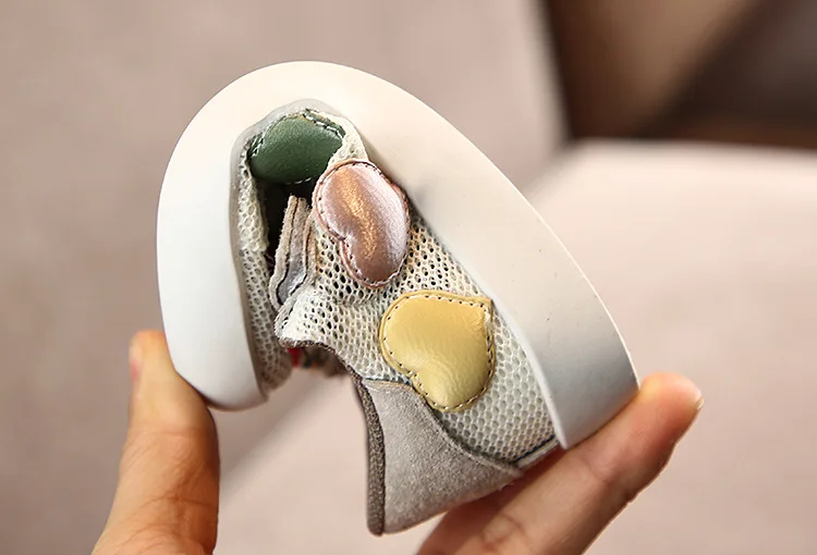 Spring Children's Casual Mesh Sports Shoes Baby Fashion Heart Casual Shoes Children's Shoes Little Girl Shoes
Spring Children's Casual Mesh Sports Shoes Baby Fashion Heart Casual Shoes Children's Shoes Little Girl Shoes