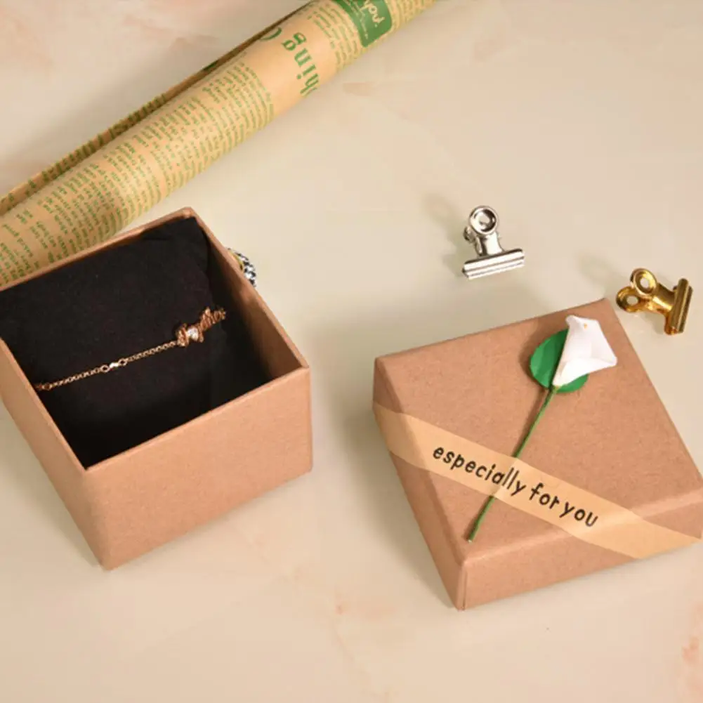 1pcs Squre box For jewelry storage Wedding Cardboard Holder Earrings Case Ring Boxes Box Gift Display Jewelry U4W6 
1pcs Squre box For jewelry storage Wedding Cardboard Holder Earrings Case Ring Boxes Box Gift Display Jewelry U4W6