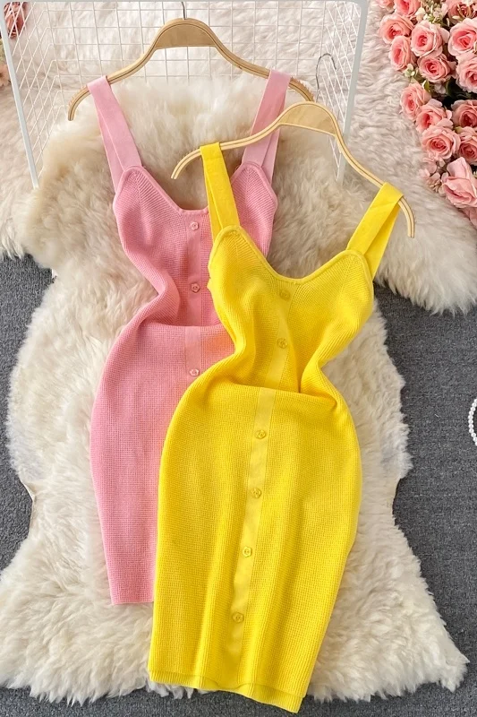 Summer 2021 Sexy Pink Yellow V-Neck Knitted Slip Dress Women Vest Camisole Strap Show Thin Tight Dresses Ladies
Summer 2021 Sexy Pink Yellow V-Neck Knitted Slip Dress Women Vest Camisole Strap Show Thin Tight Dresses Ladies