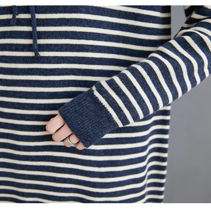 Johnature 2021 Autumn Winter Casual Women Hooded Collar Striped Loose Sweaters New All Match Knitting Pullover Sweaters
Johnature 2021 Autumn Winter Casual Women Hooded Collar Striped Loose Sweaters New All Match Knitting Pullover Sweaters