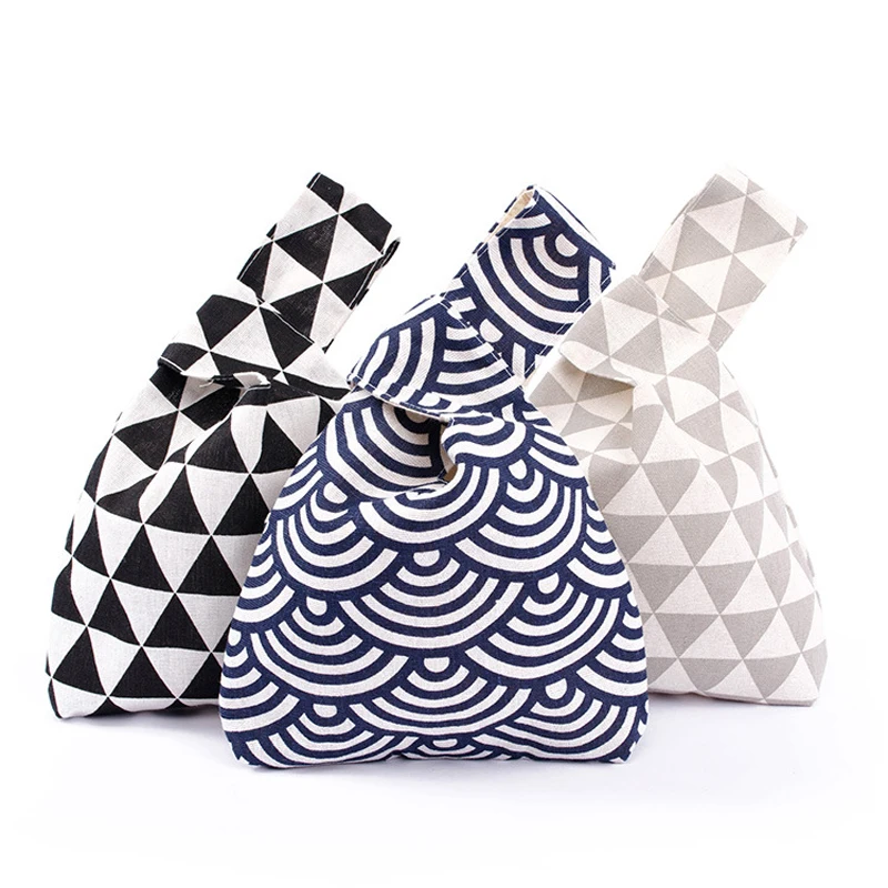 Cotton Japanese Wrist Bags Mini Portable Knot Cosmetic Pouch Canvas Women Purses Handbags Shopping Phone Key Pouch Makeup Bag
Cotton Japanese Wrist Bags Mini Portable Knot Cosmetic Pouch Canvas Women Purses Handbags Shopping Phone Key Pouch Makeup Bag