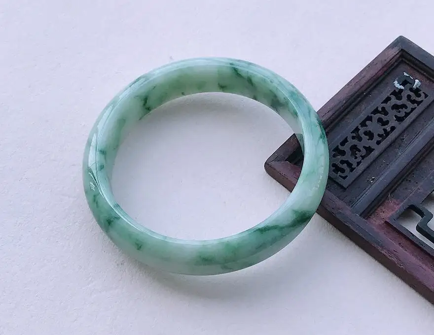 zheru jewelry natural Myanmar jadeite 54-64mm light green blue flower bracelet elegant princess jewelry best gift
zheru jewelry natural Myanmar jadeite 54-64mm light green blue flower bracelet elegant princess jewelry best gift