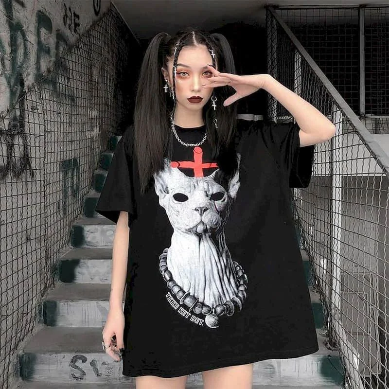 Summer Plus Size Tshirt Women T Shirt Couple T-shirt Harajuku Bf Wind Dark Funeral Short-sleeved Student Loose Korean Style Top 
Summer Plus Size Tshirt Women T Shirt Couple T-shirt Harajuku Bf Wind Dark Funeral Short-sleeved Student Loose Korean Style Top