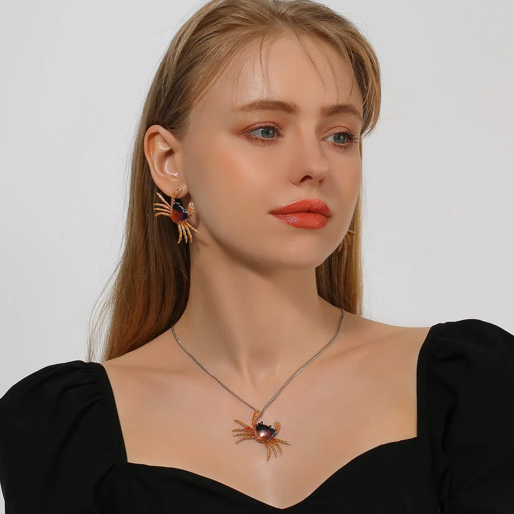 2021 New Cute Animal Stud Earrings for Women Temperament Crab Necklace Earring Set Girls Birthday Party Jewelry Earrings Trendy 
2021 New Cute Animal Stud Earrings for Women Temperament Crab Necklace Earring Set Girls Birthday Party Jewelry Earrings Trendy