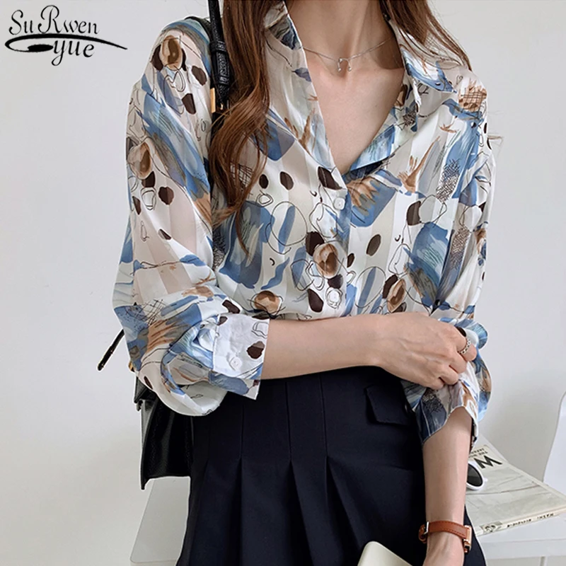 2021 Ladies Tops Clothes Cardigan Cotton Casual Vintage Plus Size Shirt for Women Autumn Long Sleeve Printing Women Blouse 10288
2021 Ladies Tops Clothes Cardigan Cotton Casual Vintage Plus Size Shirt for Women Autumn Long Sleeve Printing Women Blouse 10288
