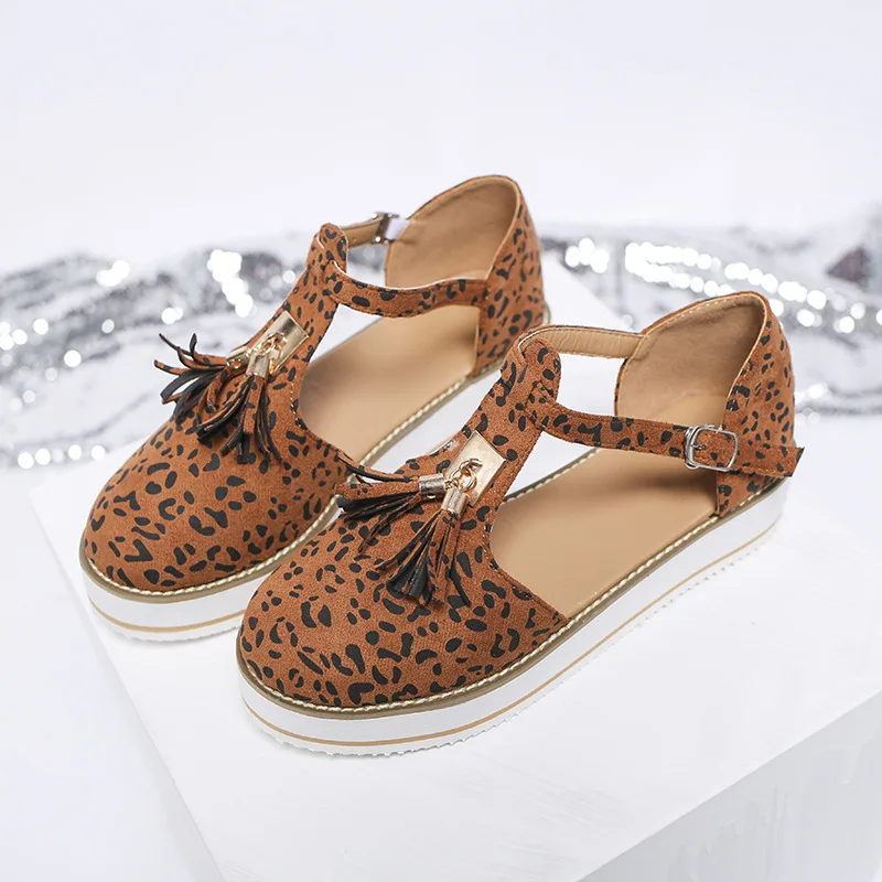 Clogs With Heel Comfort Shoes for Women Beige Heeled Sandals Breathable Buckle Strap Round Toe Large Size Tassel Thick Black Clo
Clogs With Heel Comfort Shoes for Women Beige Heeled Sandals Breathable Buckle Strap Round Toe Large Size Tassel Thick Black Clo