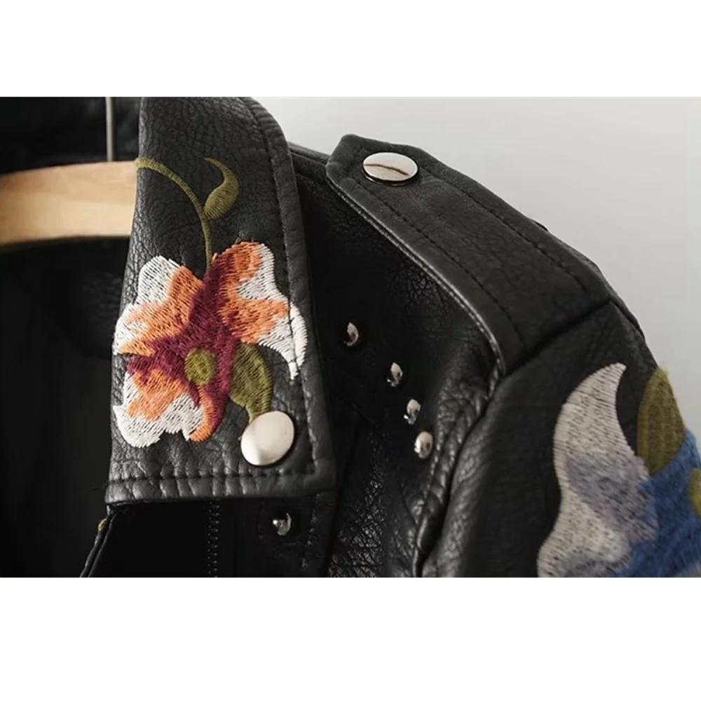 Lugentolo Embroidered Leather Jacket Women Rivets Stitching Slim Fit Fashion Slim Fit Short Turn-down Collar Zipper Jackets
Lugentolo Embroidered Leather Jacket Women Rivets Stitching Slim Fit Fashion Slim Fit Short Turn-down Collar Zipper Jackets