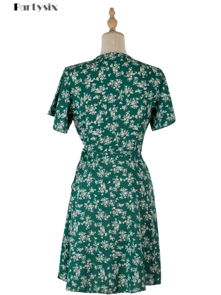 Summer Dress Women 2021 New V-neck Short-sleeved Casual Loose A-line Dress Green Print Dress Women Midi Dress 
Summer Dress Women 2021 New V-neck Short-sleeved Casual Loose A-line Dress Green Print Dress Women Midi Dress