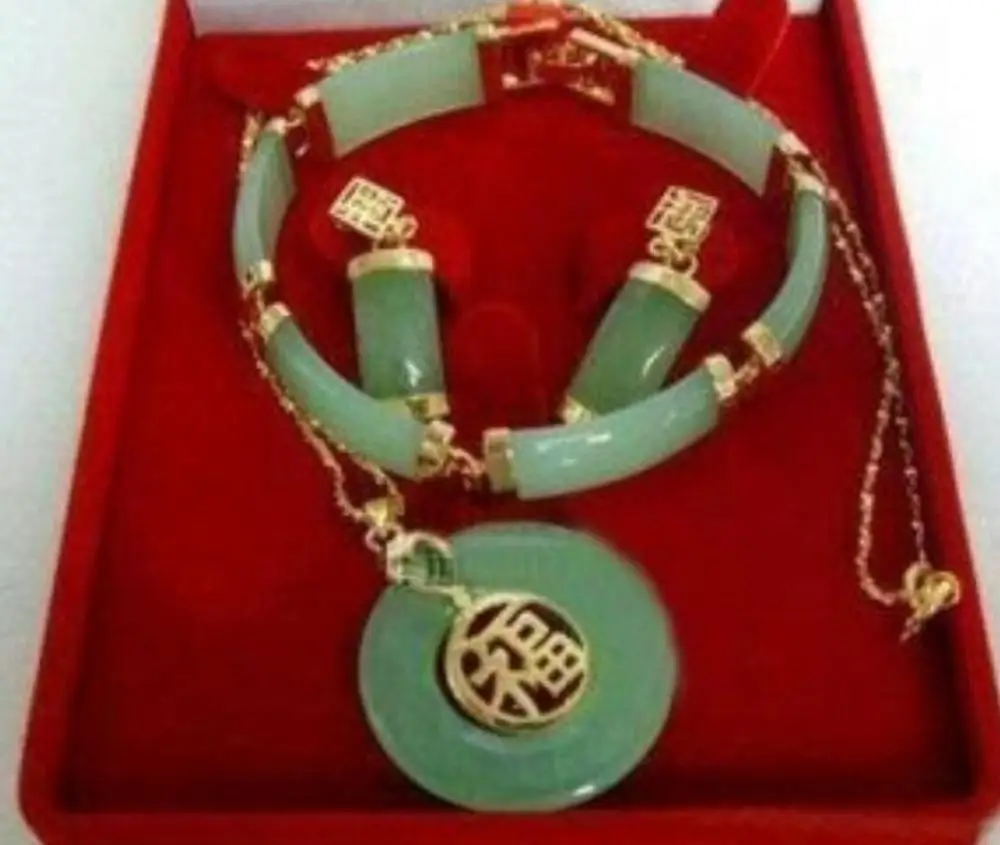 

14KGP Green Jade Bracelet Lucky Earrings Pendant Necklace Jewelry Set AAA
