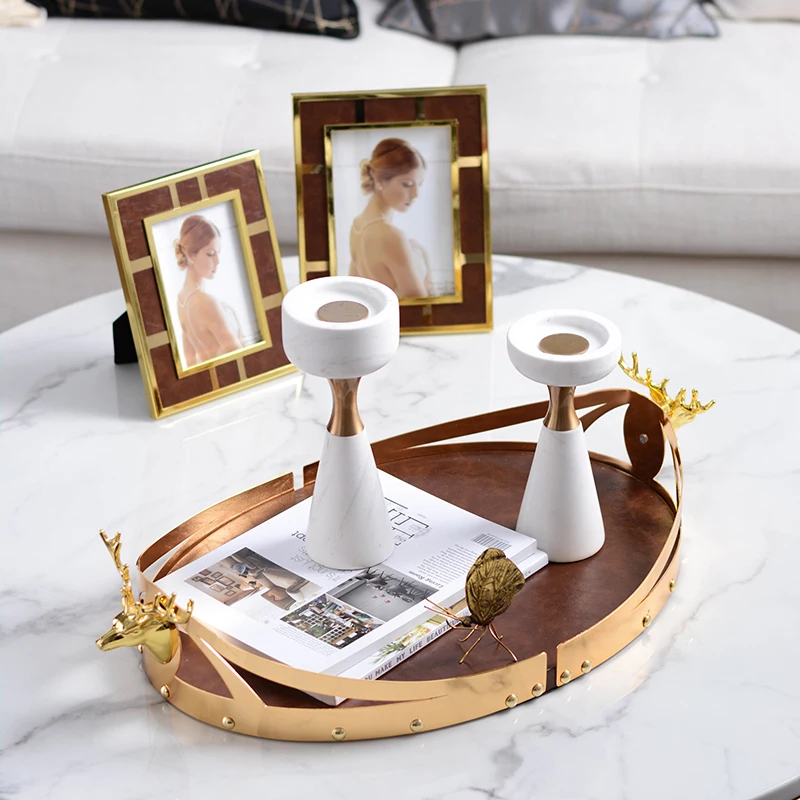 Golden Antler Handle Dessert Tray Metal Frame Cake Tray Creative Hotel Restaurant Dessert Tray Leather Storage Decor Ornaments
Golden Antler Handle Dessert Tray Metal Frame Cake Tray Creative Hotel Restaurant Dessert Tray Leather Storage Decor Ornaments